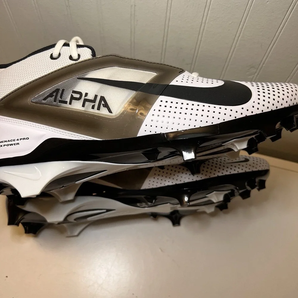 Nike Alpha Menace 4 Pro Football Cleats Mens 13 White Black FZ7702-105 New Shoe
